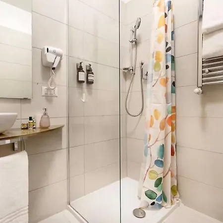Elite Roma Apartament E Suite 4*