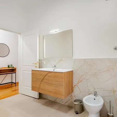 Gasthuis Elite Roma Apartament E Suite 4*