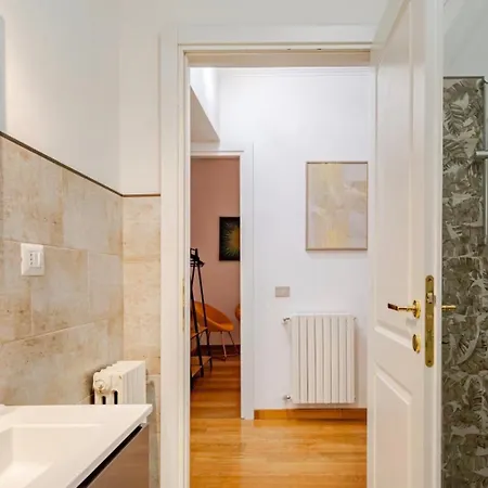Elite Roma Apartament E Suite Rom