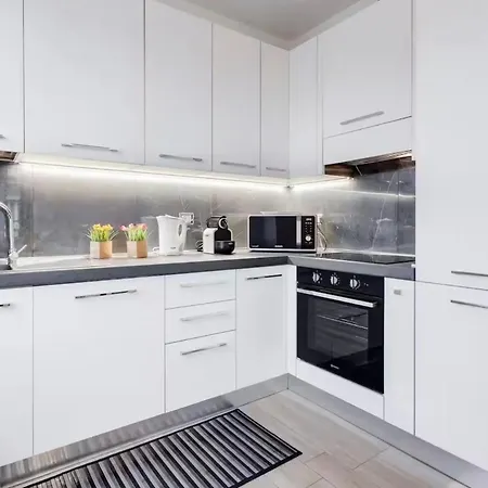 Elite Roma Apartament E Suite