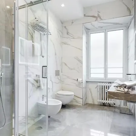 Elite Roma Apartament E Suite